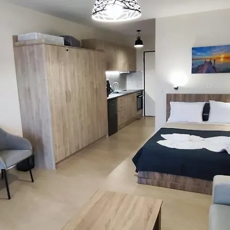Holiday home Myrteni Studio Ii Nea Peramos (Macedonia)